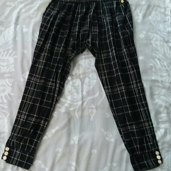 Price drop! Colcci black check pants - Picture 2 of 7